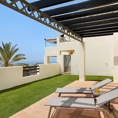Pueblo Don Thomas Villa *